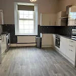 3 Bedroom Self Contained Ground Floor Flat With Parking