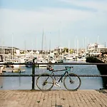 Charming Sea Haven House, Close To The Marina