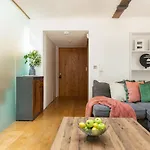 Rwy Suite58 Luxury 2 Bed Apartment With Optional Parking
