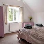 Bench Tor Apartment