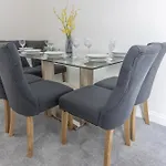 Alexandra - Large 3 Bed Perfect For Contractors, Free Parking, Fast Wifi And Great Value!