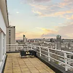 City Centre Penthouse - Weekend Getaway