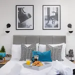 Boujis Central Plymouth Apartment - Sleeps 4 - Habita Property
