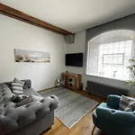 Cozy Coastal Apartment