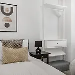 New Stunning Plymouth Central Apartment - Sleeps 6