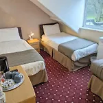 The George Guest House
