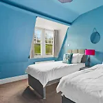 Harbour Heights Plymouth - Centrally Located - Parking - Ocean City Retreats