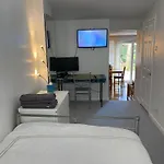 Plympton Annex - Apartment
