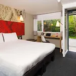 Ibis Plymouth