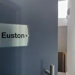 Luxury Studio Apartment By The Station