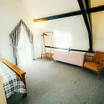 Beautiful House City Conversion, Free Parking