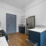 Huge Spacious 8 Bed Luxury Villa