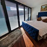 Luxury Barbican Apartment