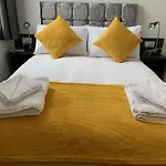 6 Bed - Kings Cross By Pureserviced