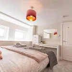 Airstay Premium Apartment