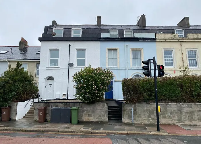 Serviced Property Apartment 1