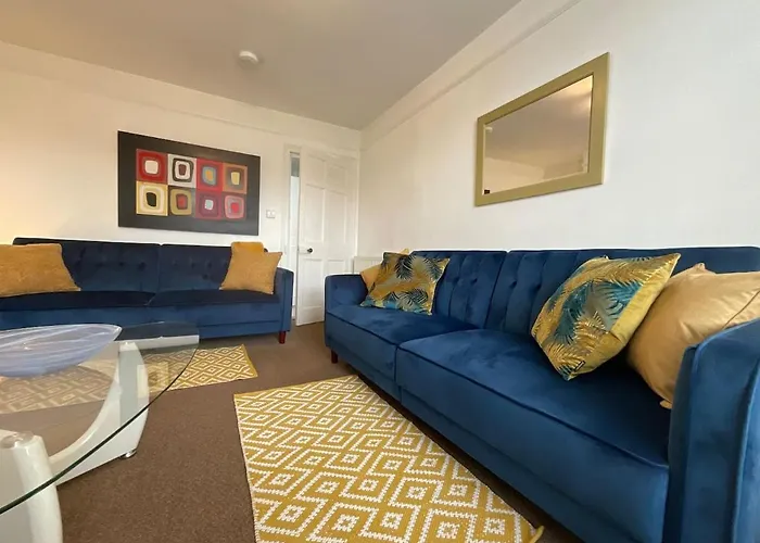 Plymouth Central Apartments