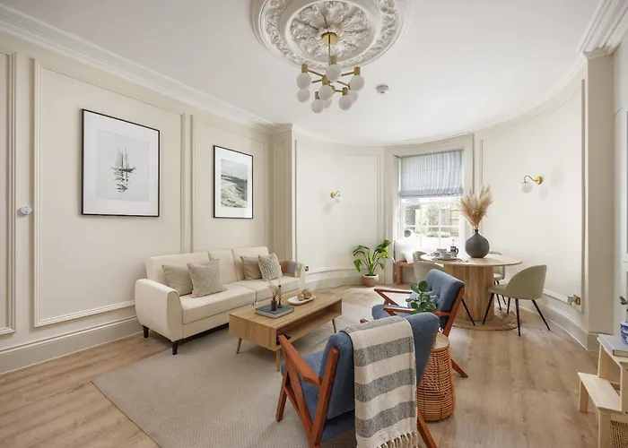 Ocean City Stylish Apartment