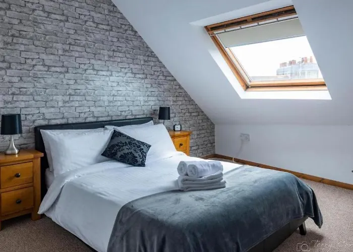 1 Bed - The Duplex By Pureserviced