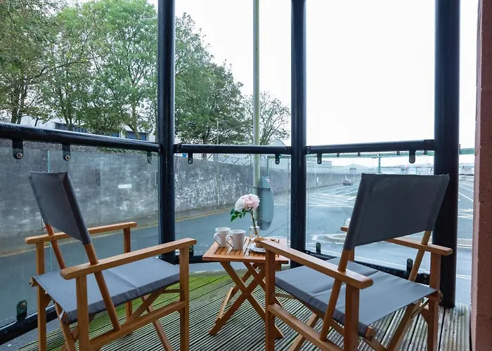 Tamar View Serviced Apartment