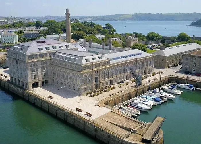 Mills Bakery Apartment At Royal William Yard