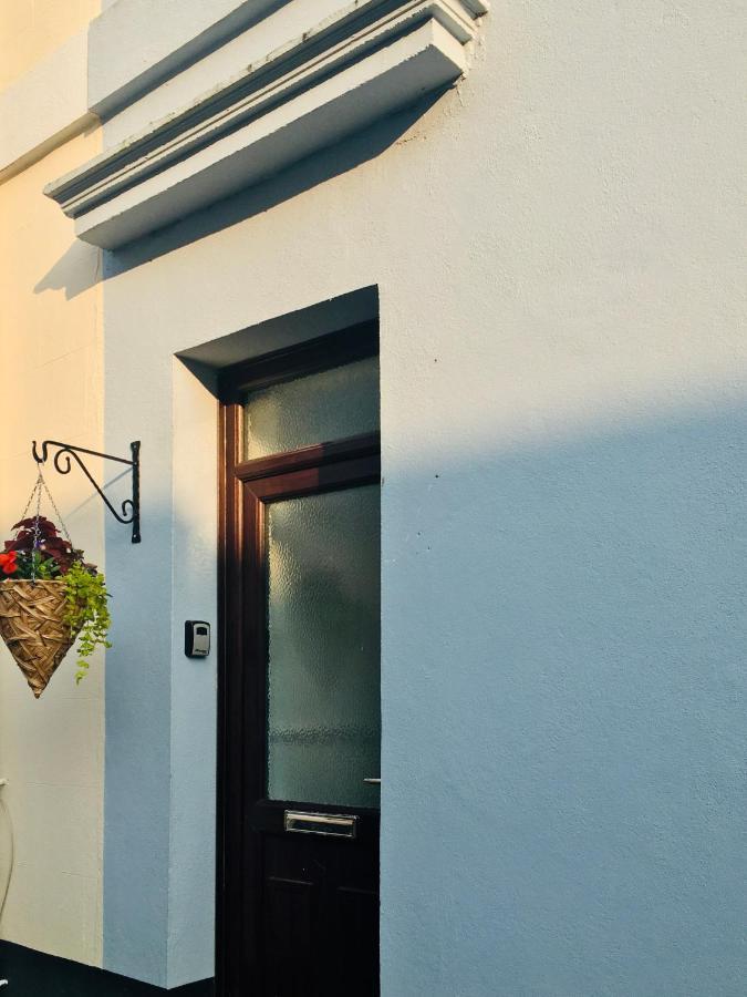3 Bedroomed House For Up To 7 People, Close To The Hoe, Barbican & City Centre