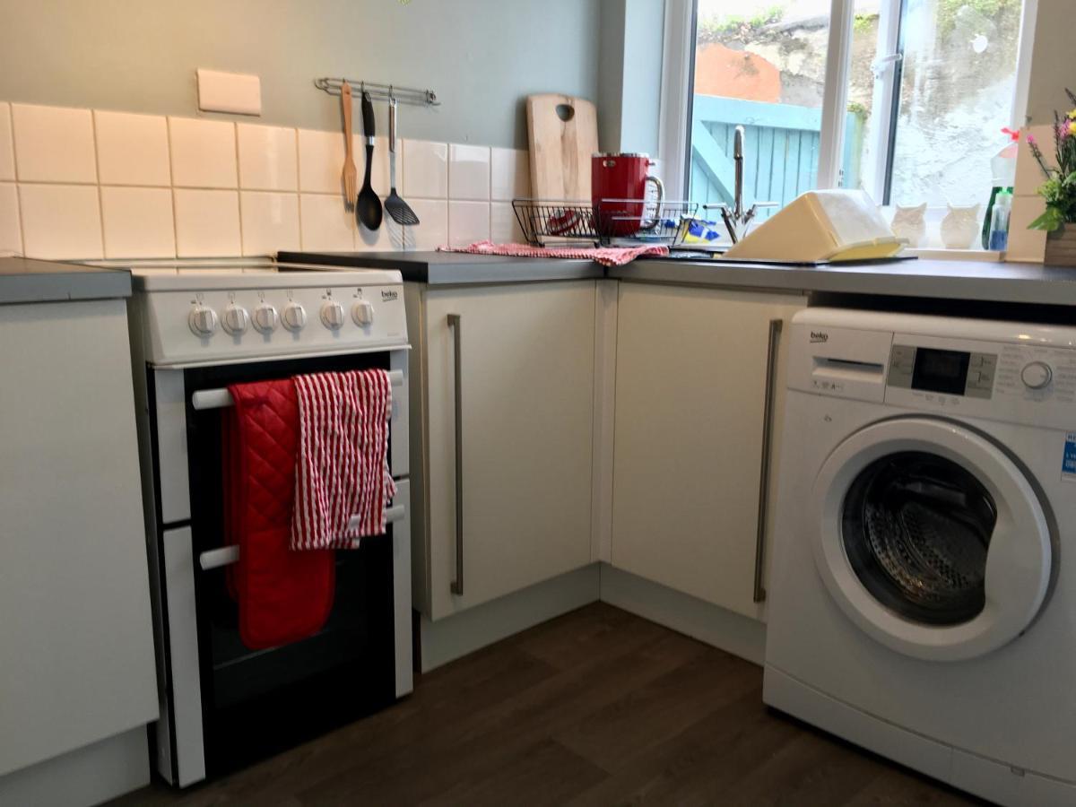 Holiday home 3 Bedroomed House For Up To 7 People, Close To The Hoe, Barbican & City Centre