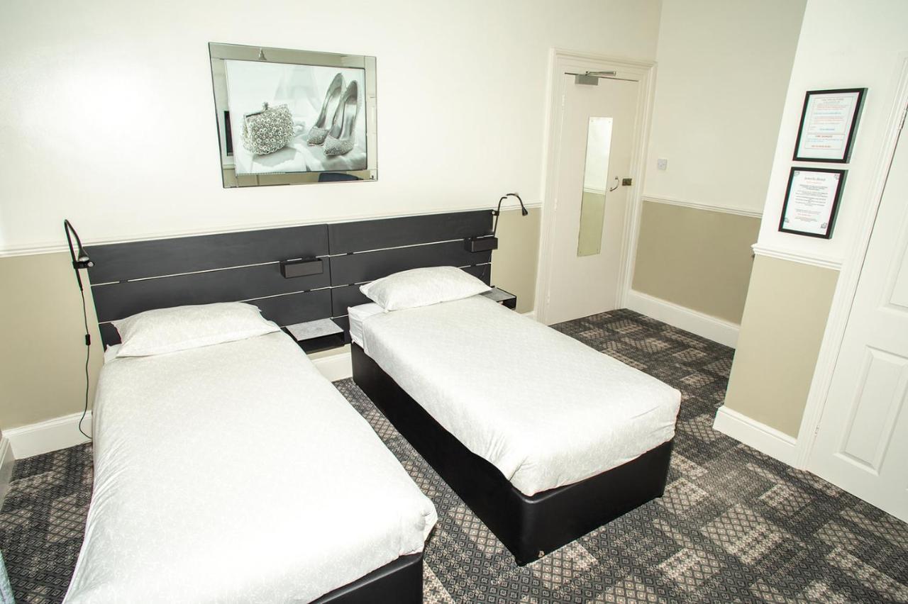 Jewells Guest Bed & Breakfast 4*
