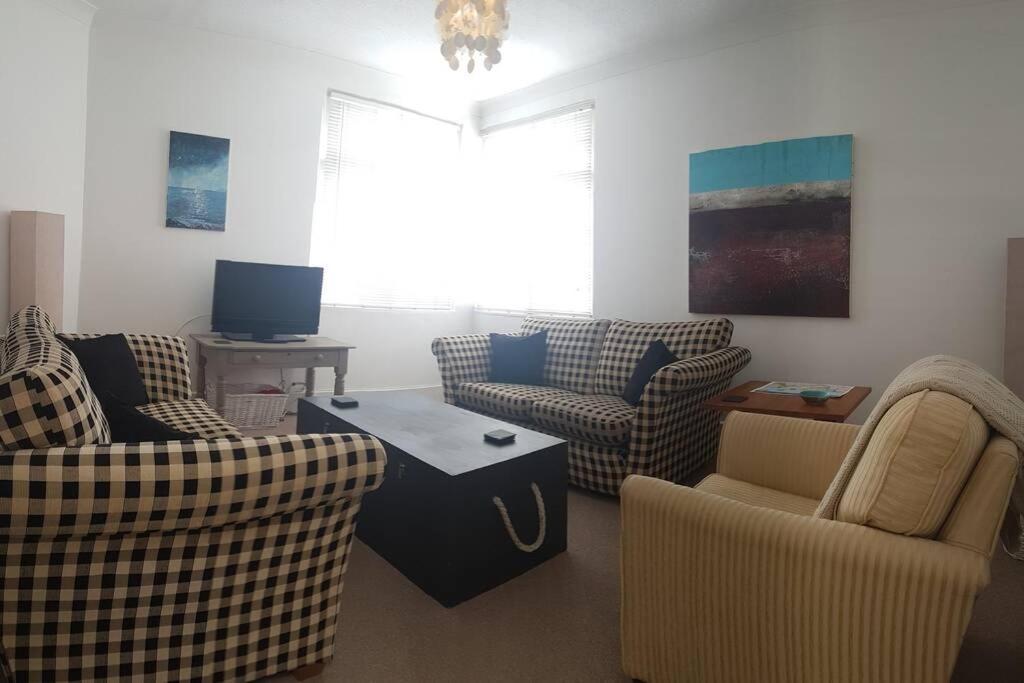 Quirky Coach House Holiday home Plymouth