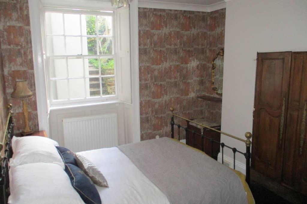 Cooks Apartment Plymouth