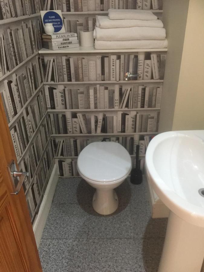 Apartment Durnford St- Amazing Location - Free Wifi *