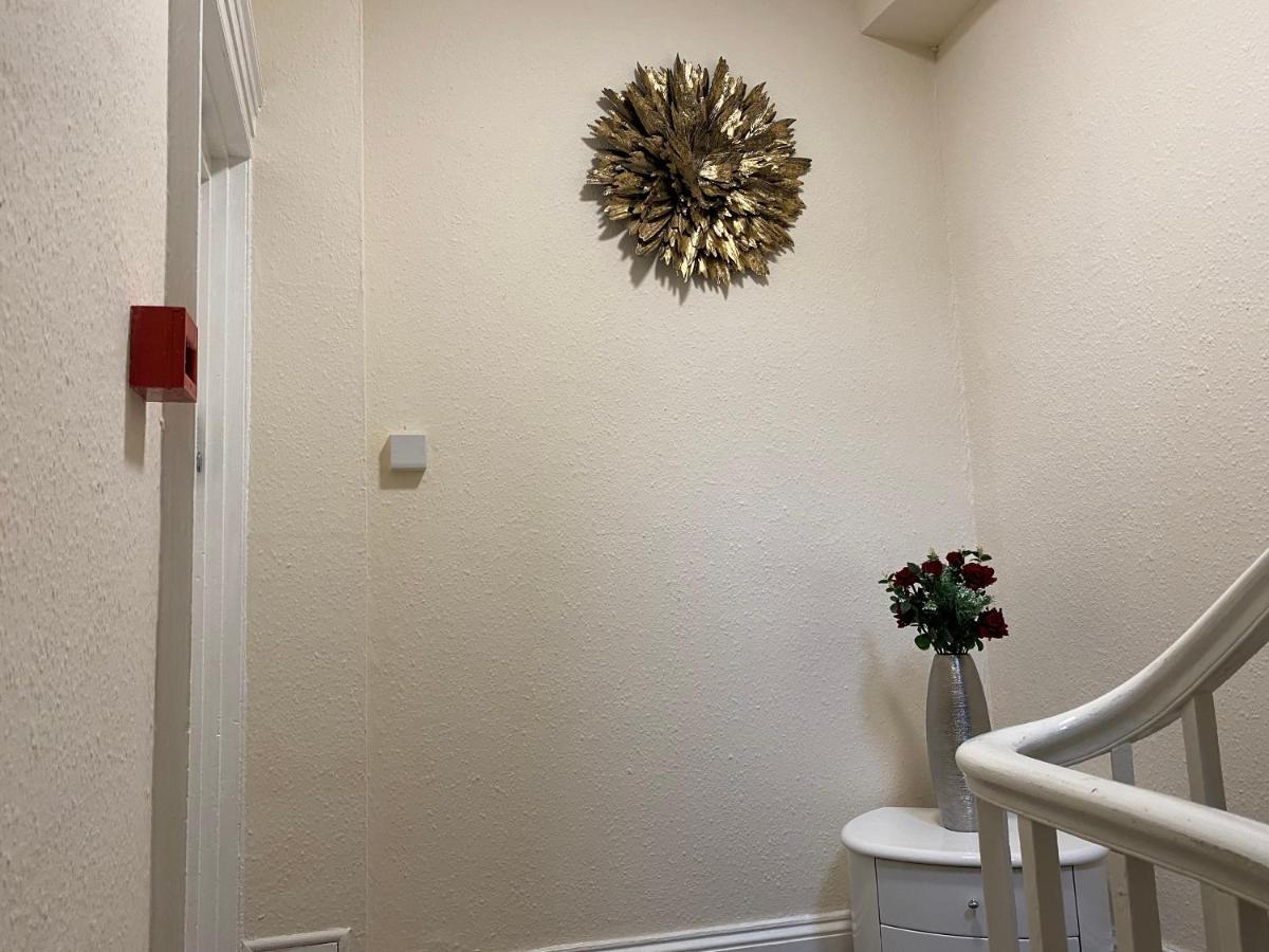 Serviced 1 Apartment *