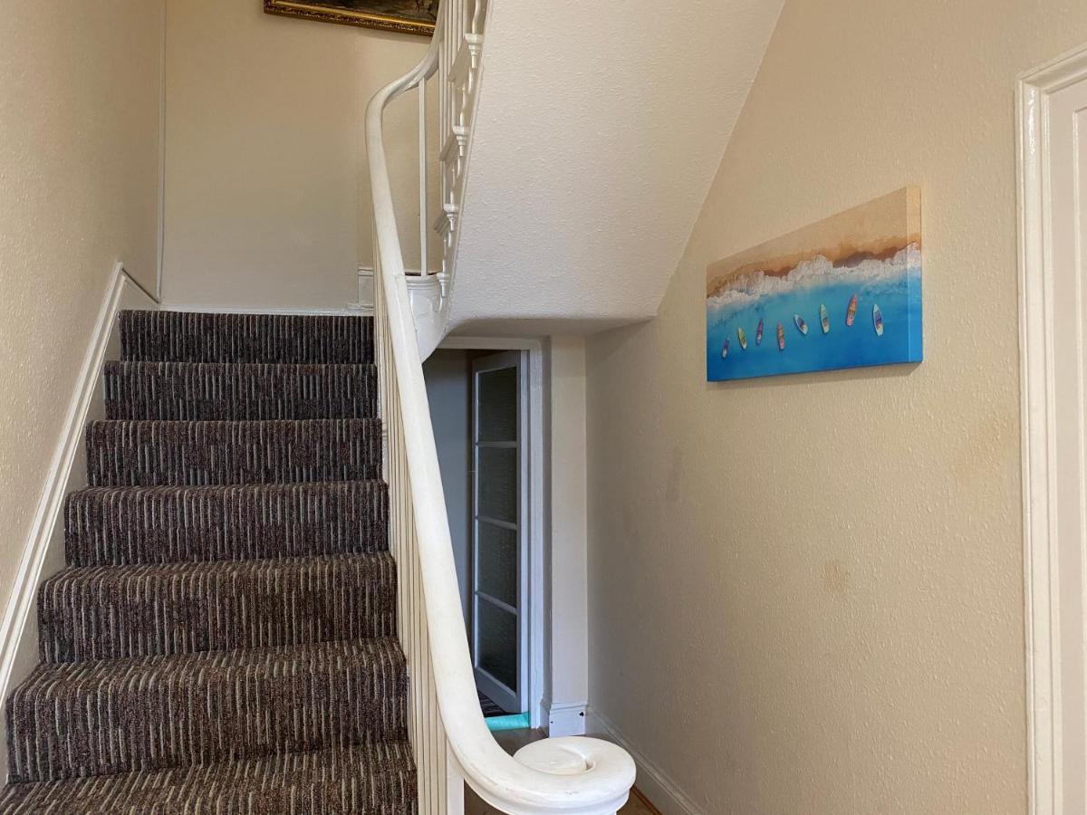Serviced 1 Apartment Plymouth