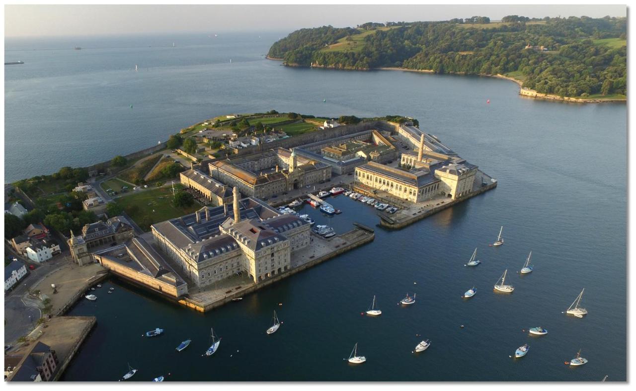 Apartment Royal William Yard Sea View