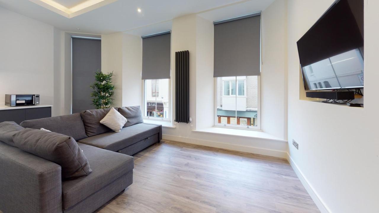 28 Harbour Lettings Luxury For Over 25s Apartment *