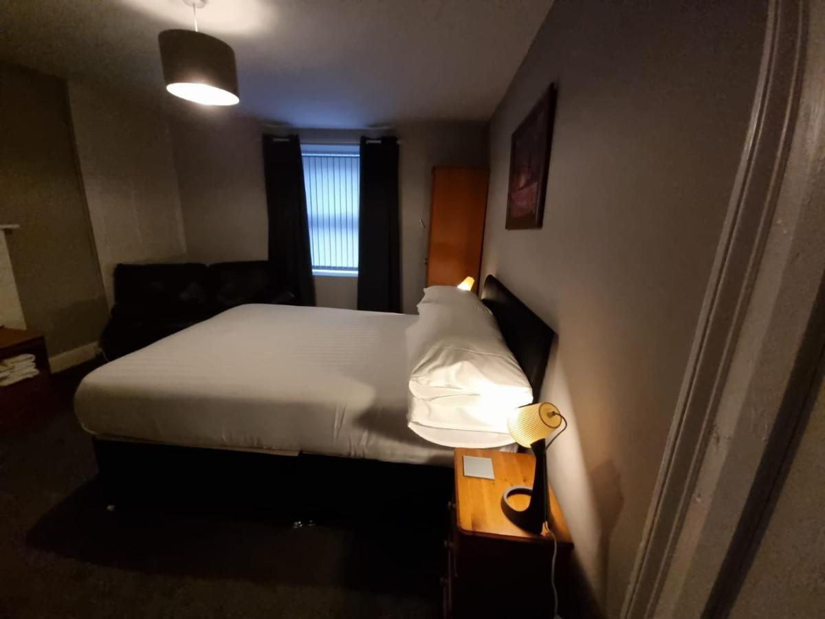 Express 3* Plymouth