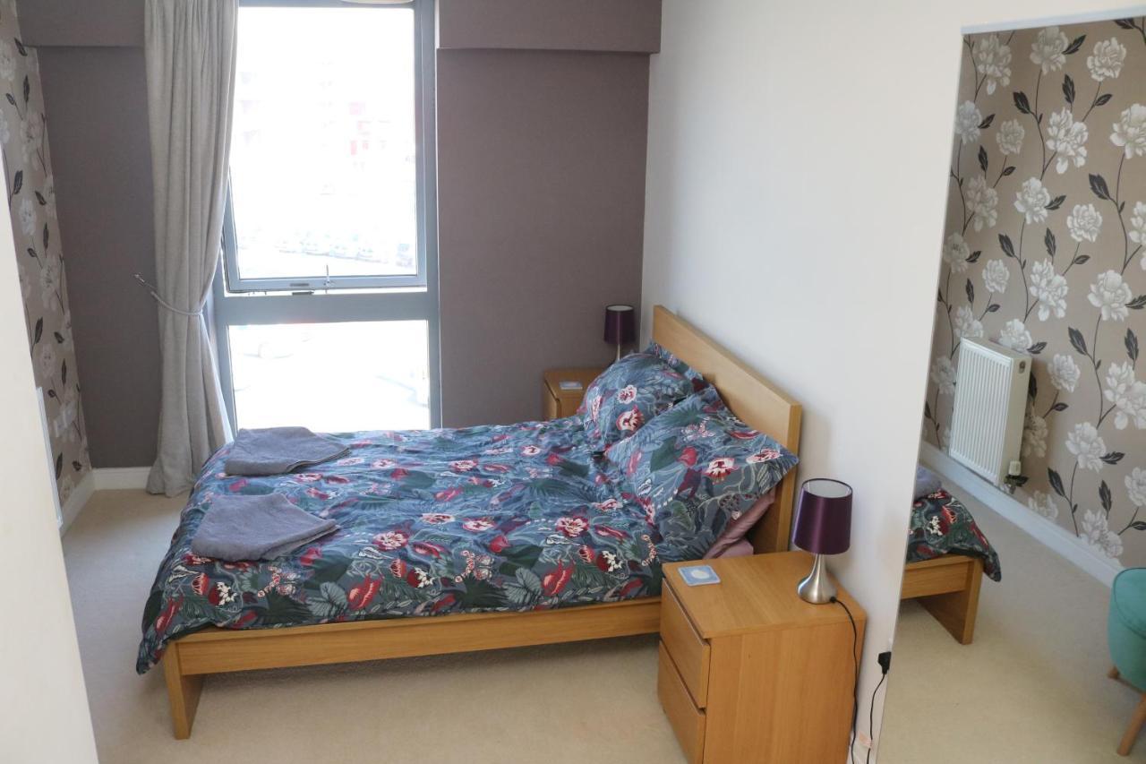 Brittany Street, Apartamento