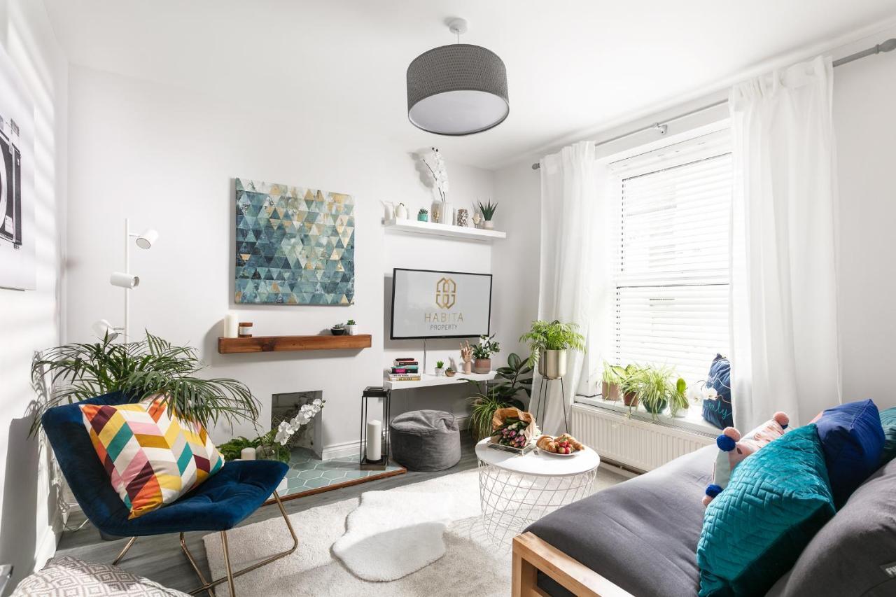 Bijoux - Sleeps 6 - Habita Property * Plymouth
