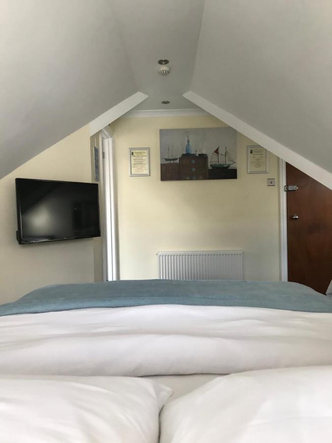 Cassandra Bed & Breakfast Plymouth