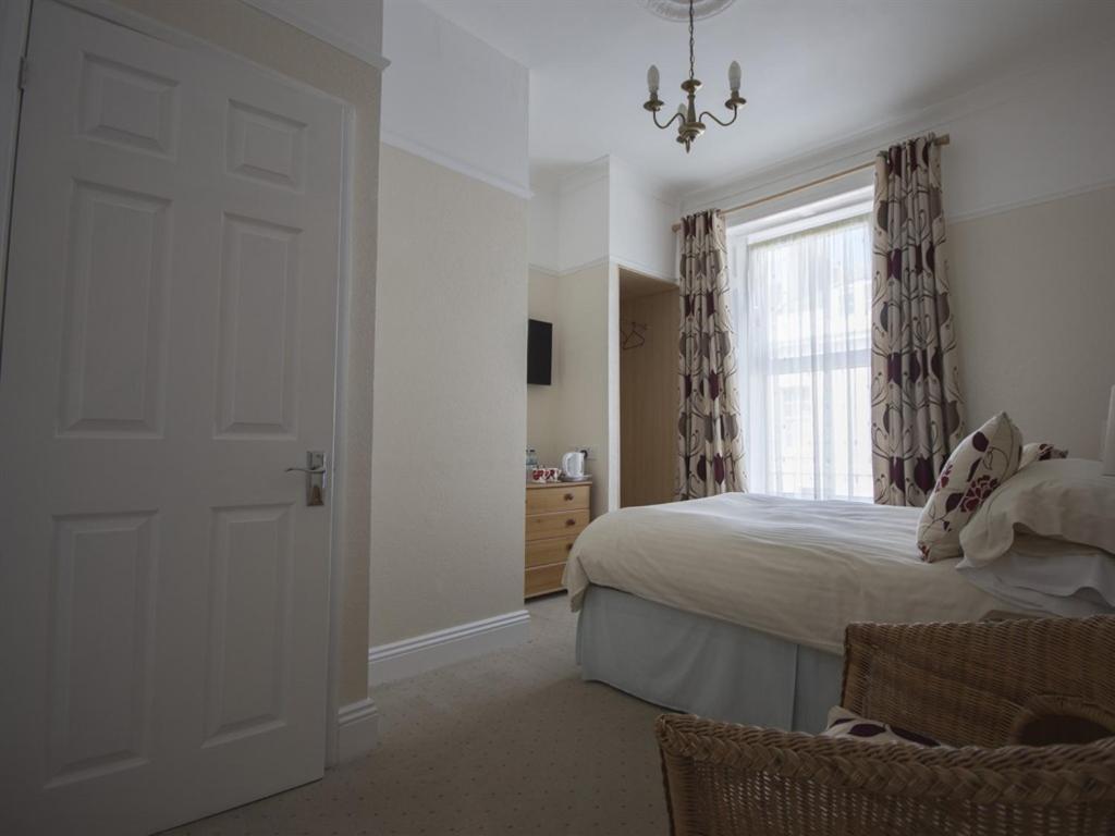 Guest house Poppy's 3*