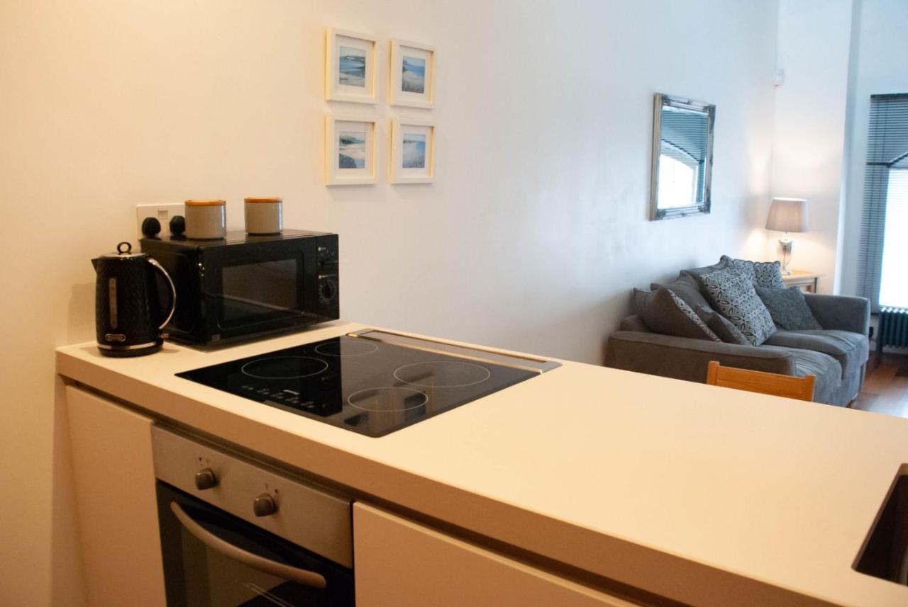 H7 Lets Apartment Plymouth