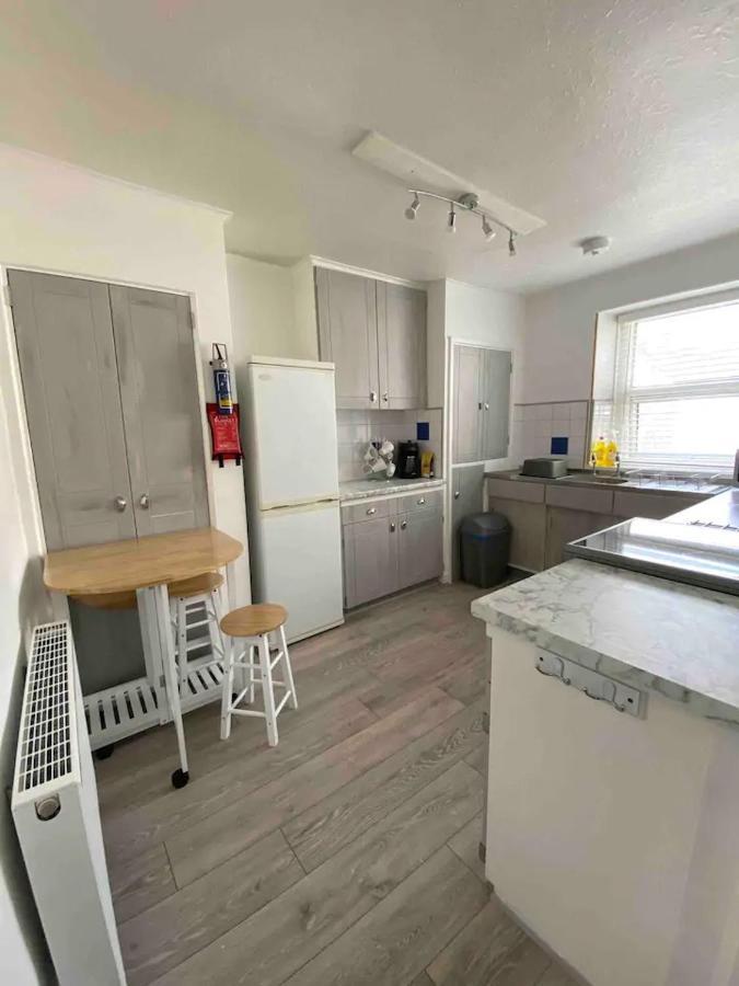 The Retreat @ The Old Smithy, Colebrook Village * Plymouth