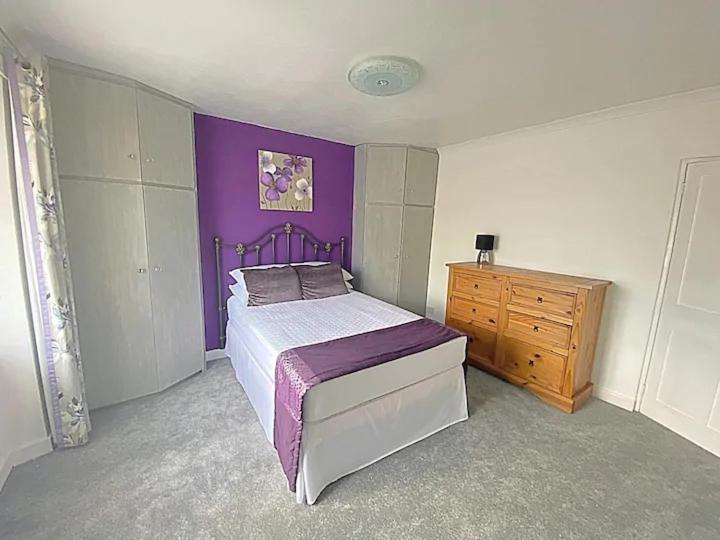 Holiday home The Retreat @ The Old Smithy, Colebrook Village *