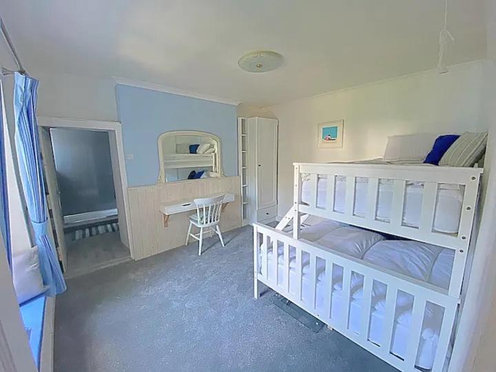 Holiday home The Retreat @ The Old Smithy, Colebrook Village Plymouth