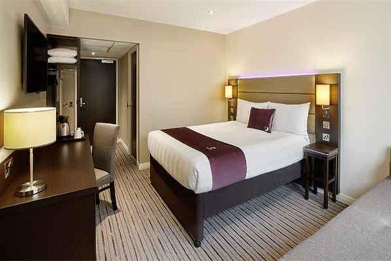 Premier Centre Hotel 3*
