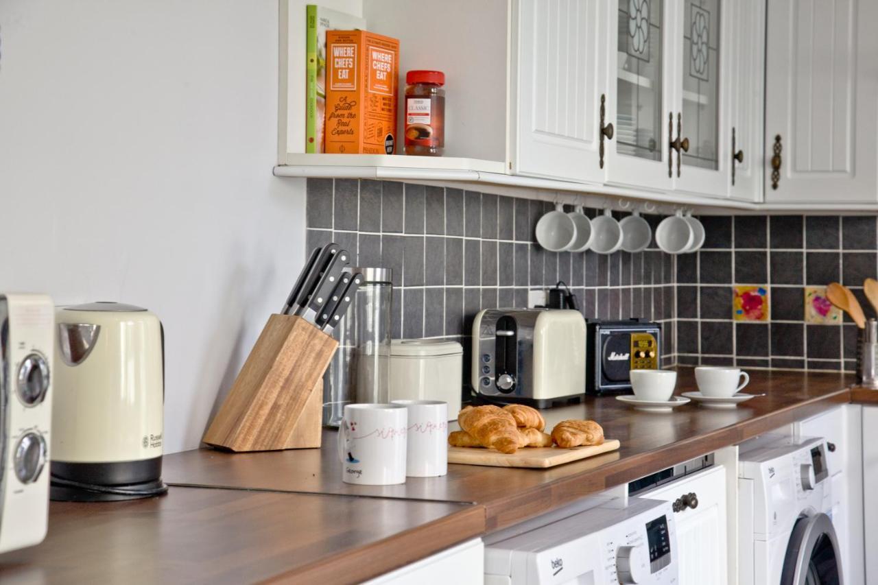 Central Plymouth House - Sleeps 6 - Pets Welcome *