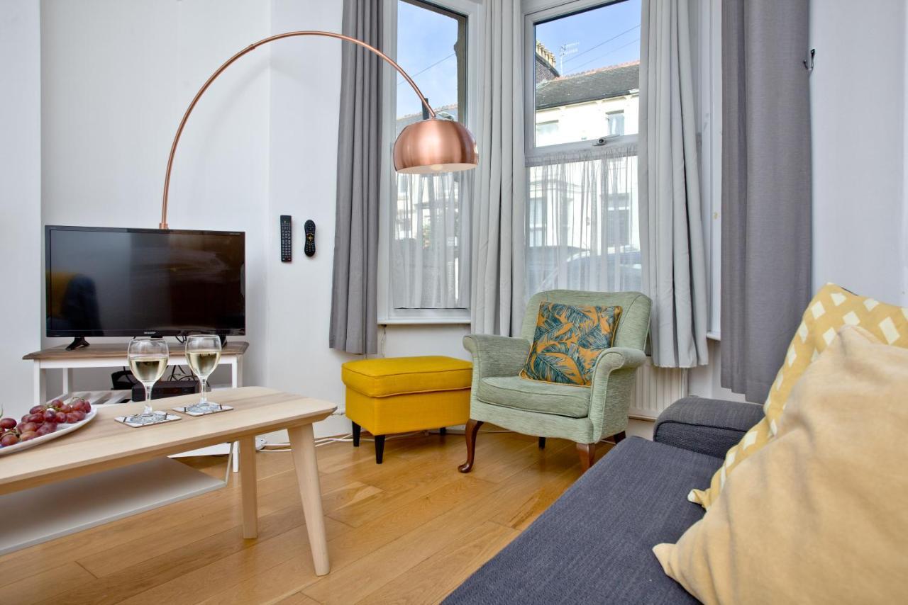 Holiday home Central Plymouth House - Sleeps 6 - Pets Welcome Plymouth