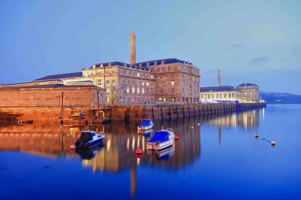 The Yard - Royal William Yard Apartment *