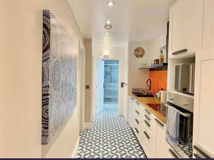 Hoe - Stunning 2 Bedroom Lower Ground Floor