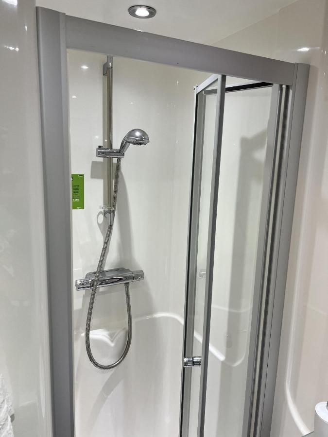 Pure Astor House Apartamento